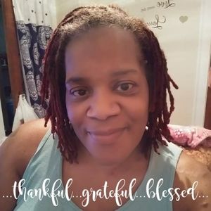 Meet your Posher, Geneva gigi